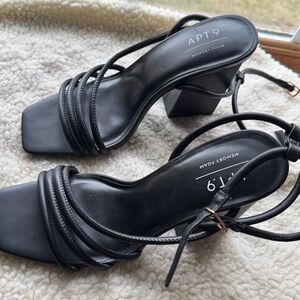 Apt. 9 Elegant Black Heeled Sandals